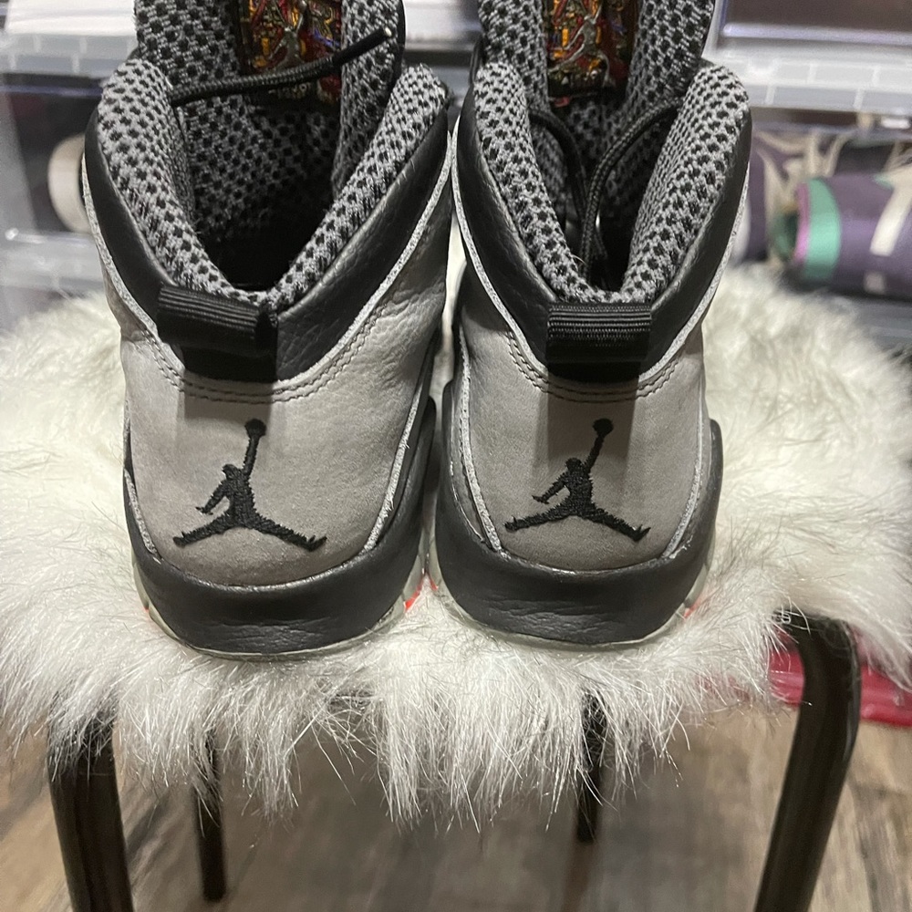 Jordan 10 - Picture 3 of 8